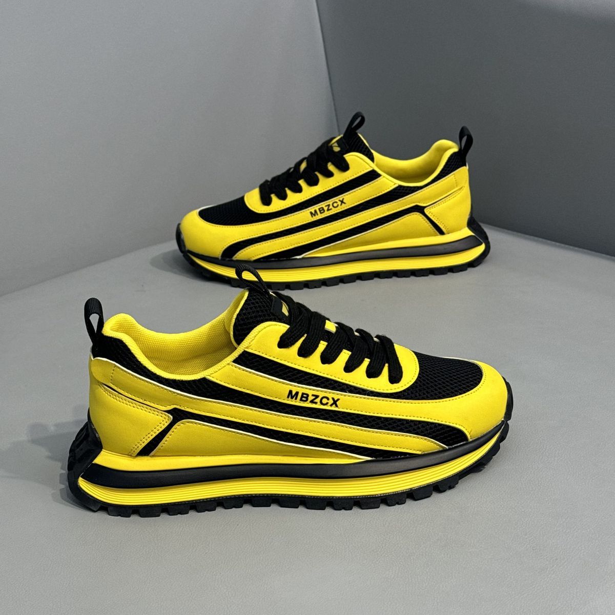 Sepatu Lari Olahraga Pria Berb - Badminton Shoes ulasan dan harga