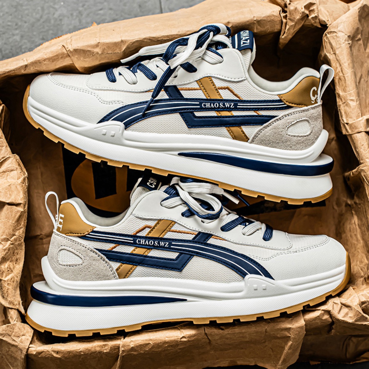 Sepatu Sneakers Pria Baru, Sol - Badminton Shoes ulasan dan harga